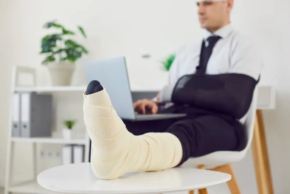 average workers' comp settlement for surgery